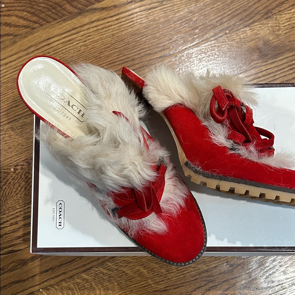 Nib Coach Red and Cream Fur Women's Mules. Size 8 . 3 “ heel